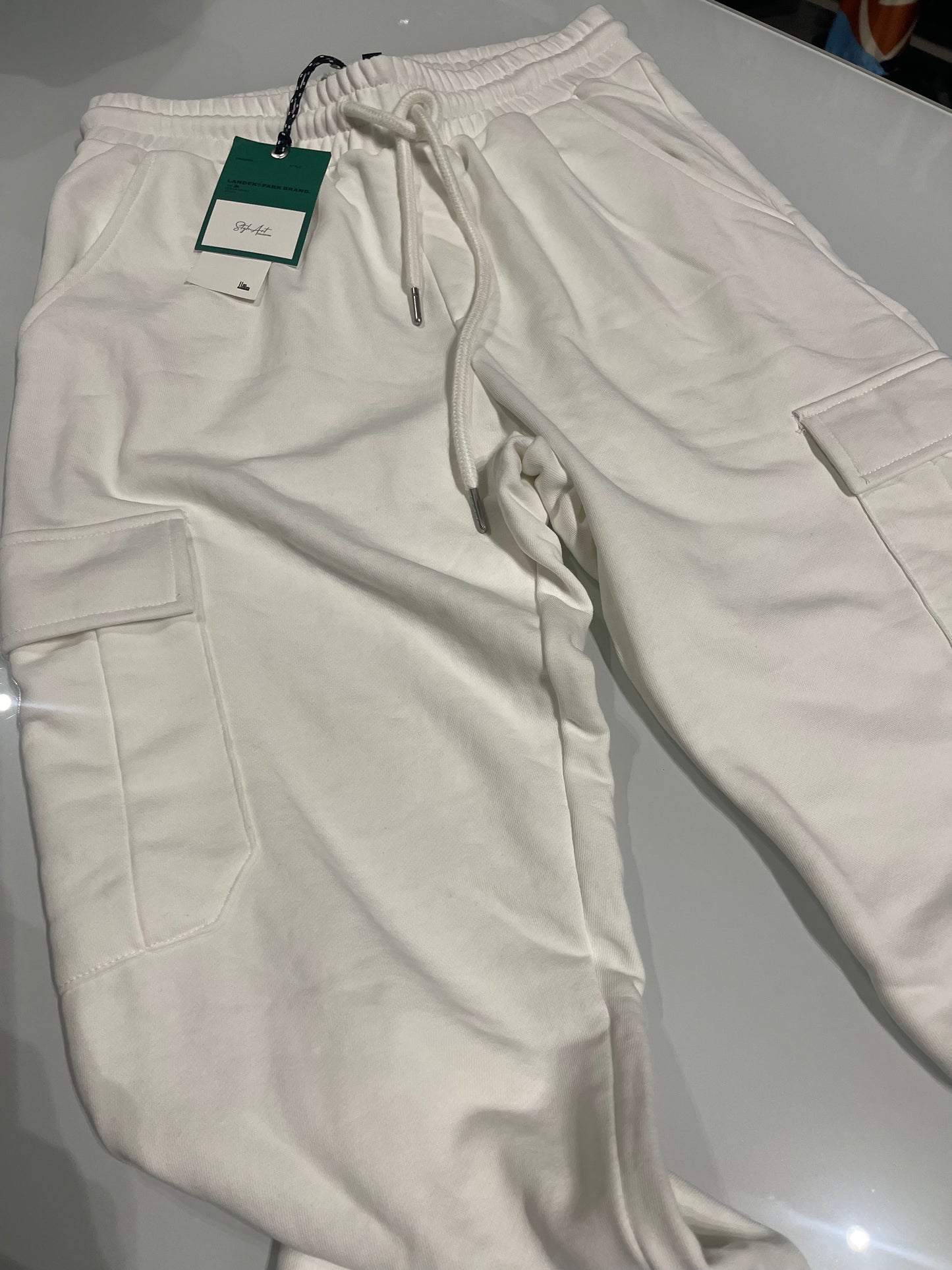 PANTALONE GARZATO CON TASCONI DA UOMO